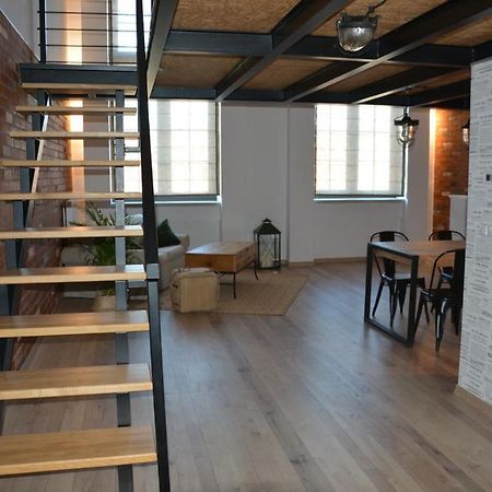 Loftstyle Apartament 2 ซิราร์ดูฟ ภายนอก รูปภาพ